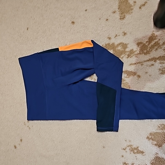 ZYIA Pants - Zyia Active Leggings